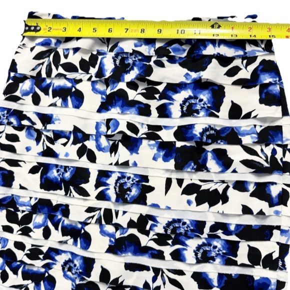 White House Black Market Floral Skirt Tiered Pencil Skirt Women’s Size 6 - Picture 7 of 9